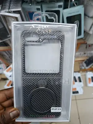 Samsung Galaxy Z Flip 5 and Z Flip 6 Carbon Fiber Magnetic Ring