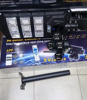 V380 4g Outdoor Solar Camera With Bright Light