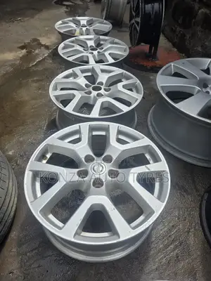 Nissan Rims Size 18 Set of 4pcs
