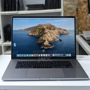 Laptop Apple MacBook 2019 32GB Intel Core i9 SSD 1T