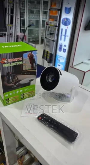 Hy 300 Ultra Android Lens Projector for Home Theater Mini Projector