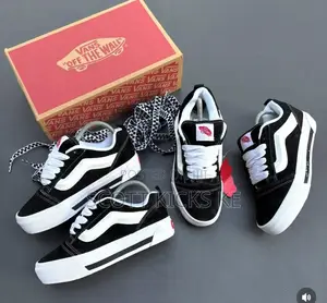 Vans Knu Skool Unisex