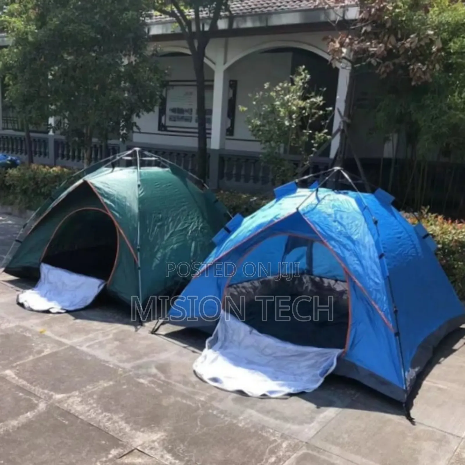 Automatic Tent 2<>4people 