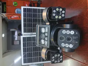 Solar Powered 4g Triple Lens Outoor PTZ Camera With 3 Lenses