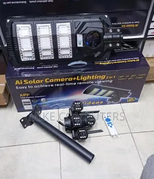 4g Solar Powered Ai CCTV Camera on 450w Solar Street Light