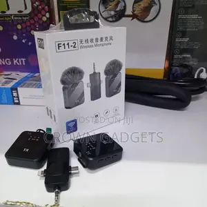 F11-2 Wireless Lavalier Microphone for iPhone Android