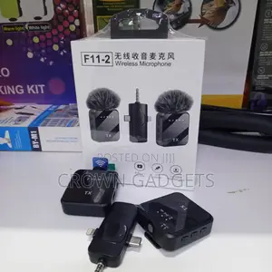 F11-2 Wireless Lavalier Microphone for iPhone Android