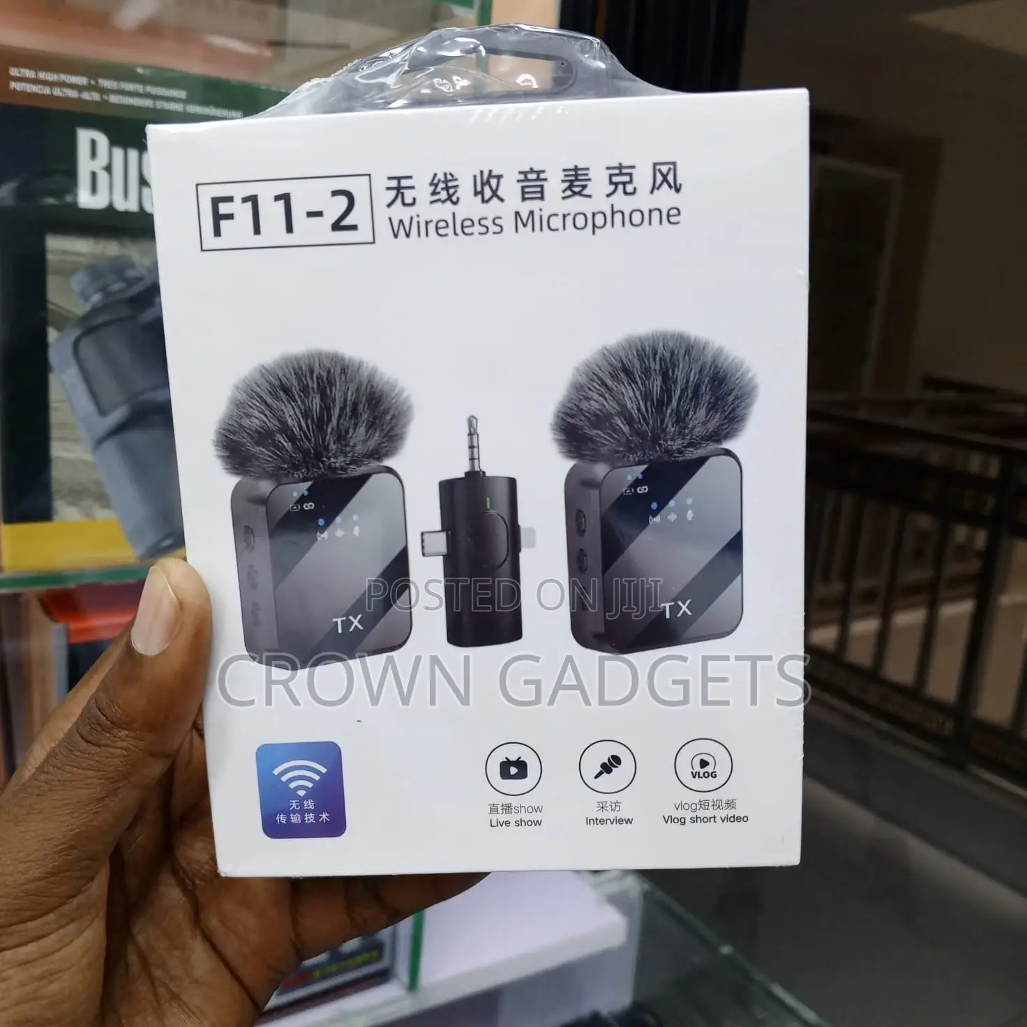 F11-2 Wireless Lavalier Microphone System for Vlogging Youtube