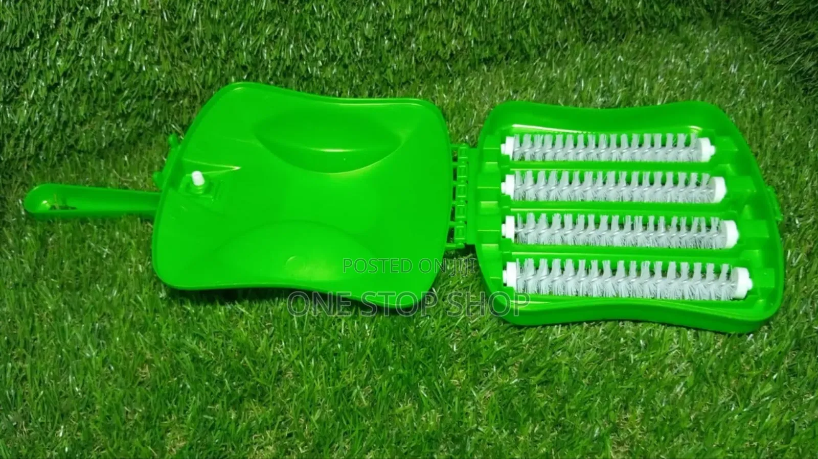 2pcs Handheld Carpet Roller Brush