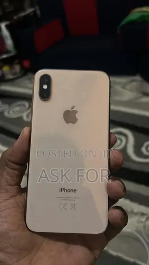Apple iPhone XS 64 GB Gold