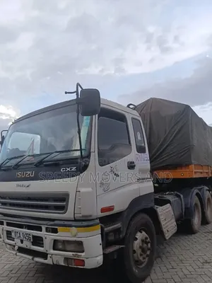 Trailers for Goods Delivery and Logistics Are Accessible