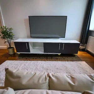 Tokyo Expandable Tv Stand