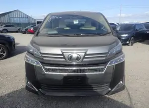 Toyota Vellfire 2018