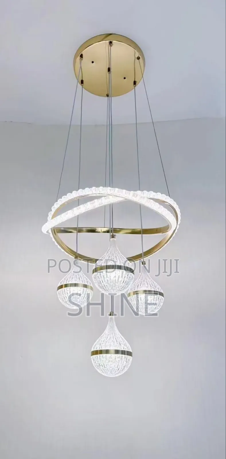 Modern Design Led Lighting Adjustable Suspension.