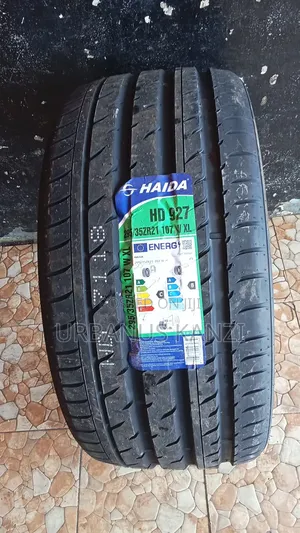 295/35zr 21 Porche Tyre