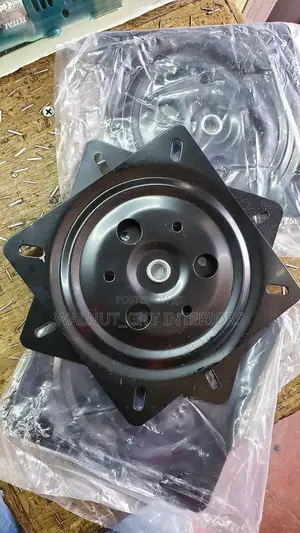 Revolving Metal Plates