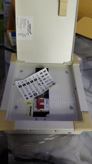 Consumer Unit 8way Europlus