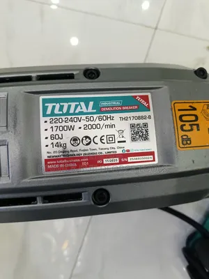 Total Demolition Breaker 1700w