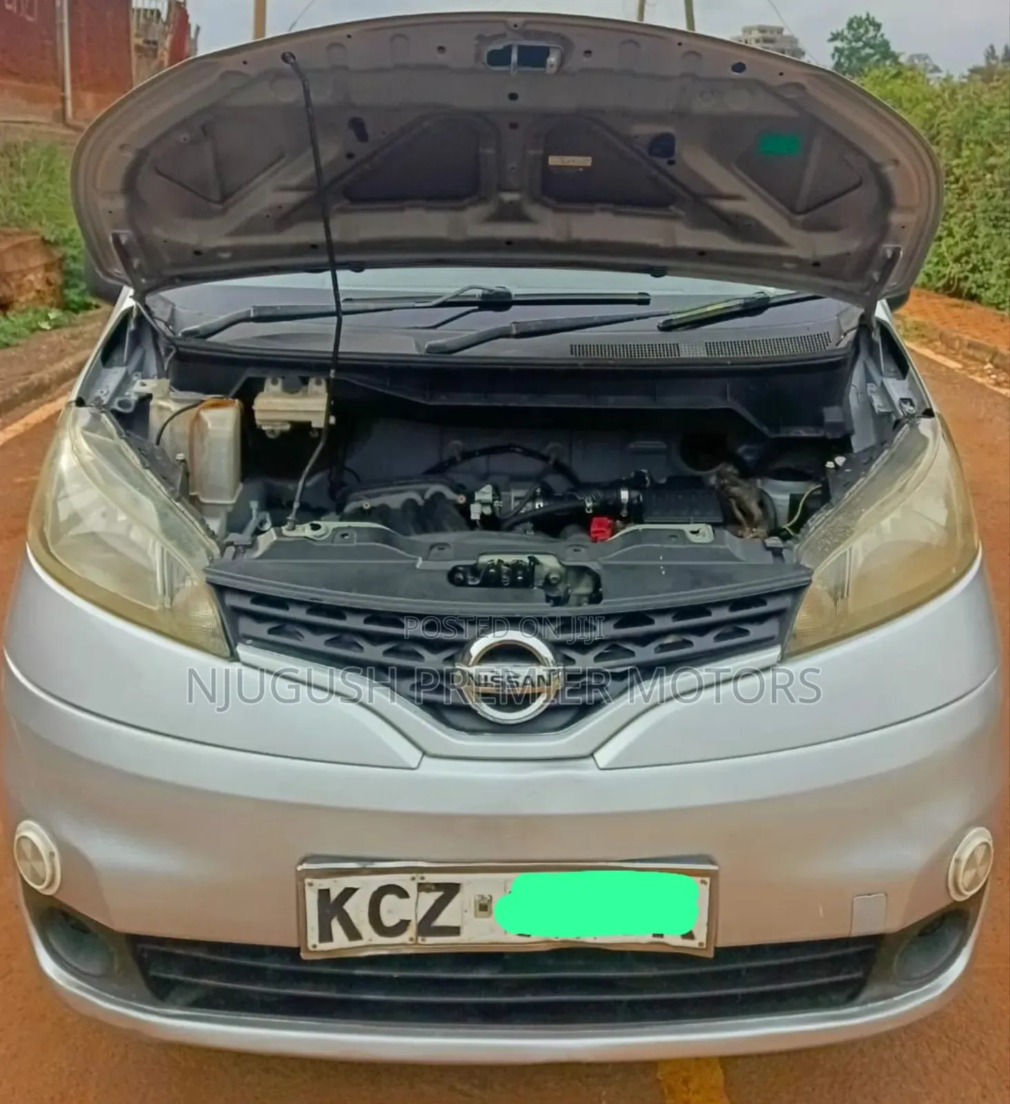 Nissan NV200 2013 Silver