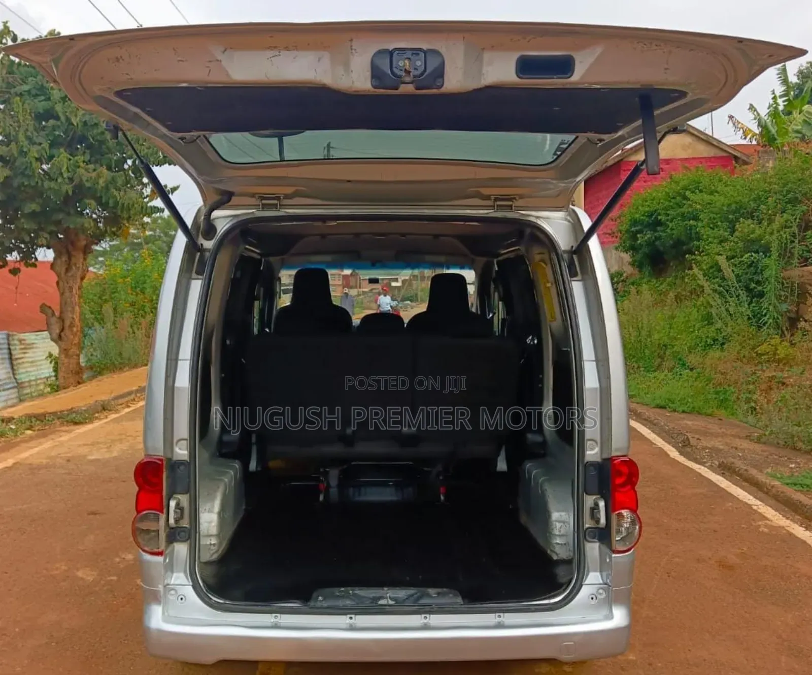Nissan NV200 2013 Silver