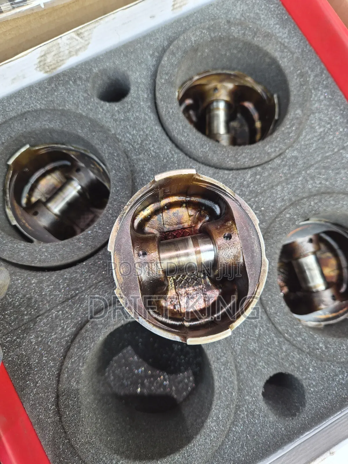 4efte Piston and Piston Rings