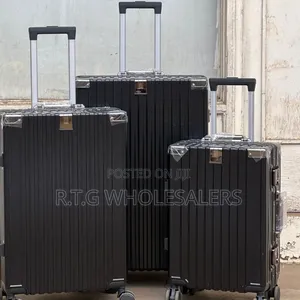 3-in-1 Luxury Aluminium Frameless Zipless Suitcase Set
