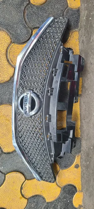 Nissan Note New Model Grill