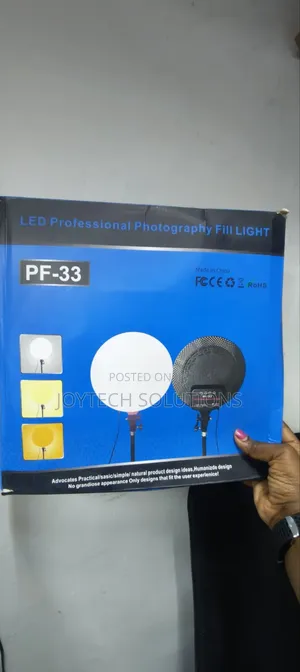 Ring Light With a Tripod Stand 2m High Pf 33 With Bright Light.