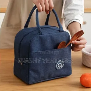 Essential Solid Insulated Lunch Bags