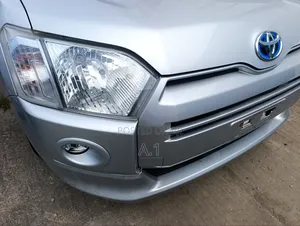 Toyota Succeed 2020 Silver