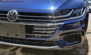 Volkswagen Arteon 2.0T SE R-Line w/19 AWD 4MOTION 2019 Blue