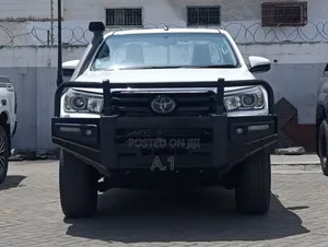 Toyota Hilux Revo Single Cab Deisel 2.8 AWD 2019 Pearl
