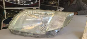 Toyota Fielder 2008/2010 Headlight