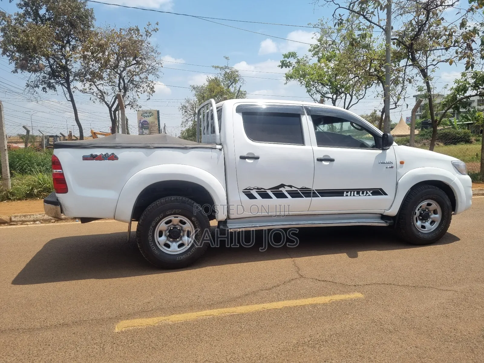 Toyota Hilux 2014 Off white