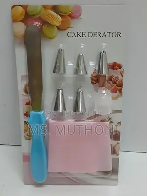 Multifunctional Cake Decorating Tools Set