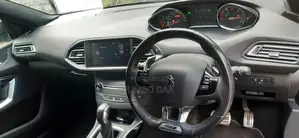 Peugeot 308 2017 Blue