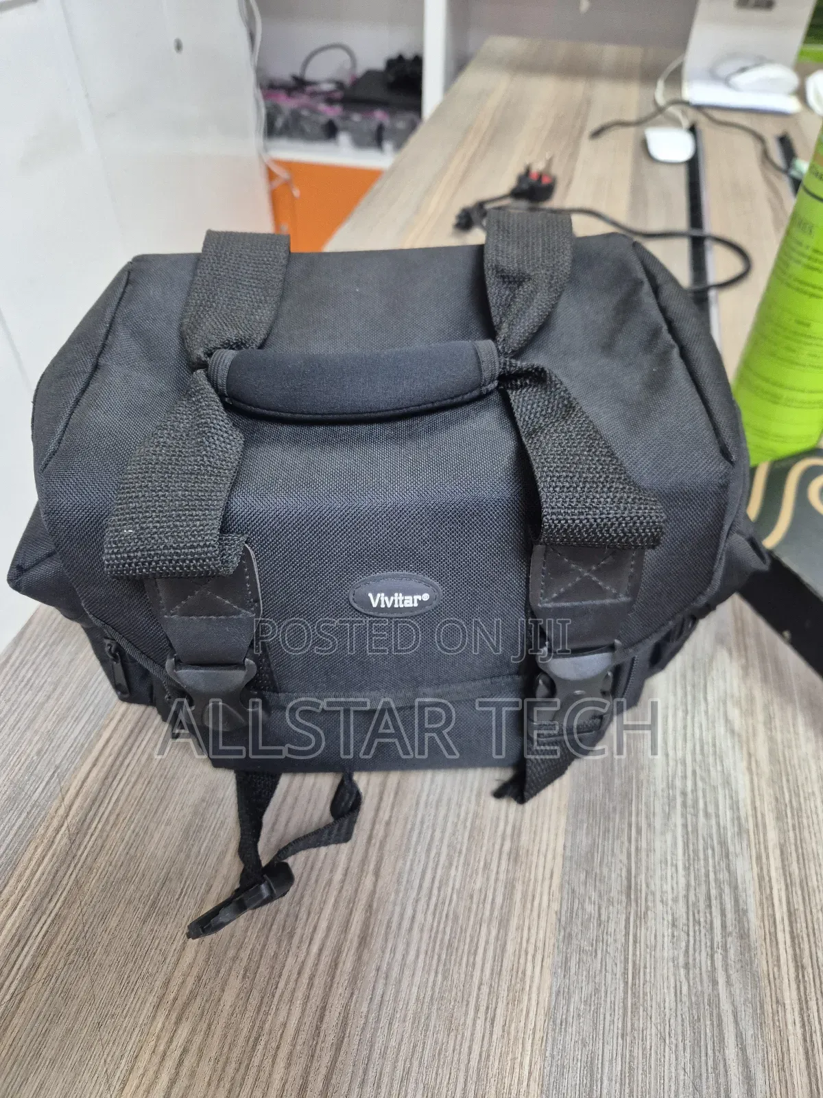 Vivitar Camera Bag Black!