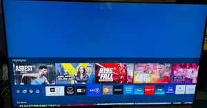 Samsung 50" Crystal Uhd Smart Tv Du700
