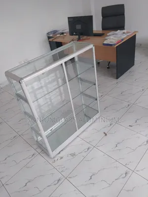 Cabinets Glass