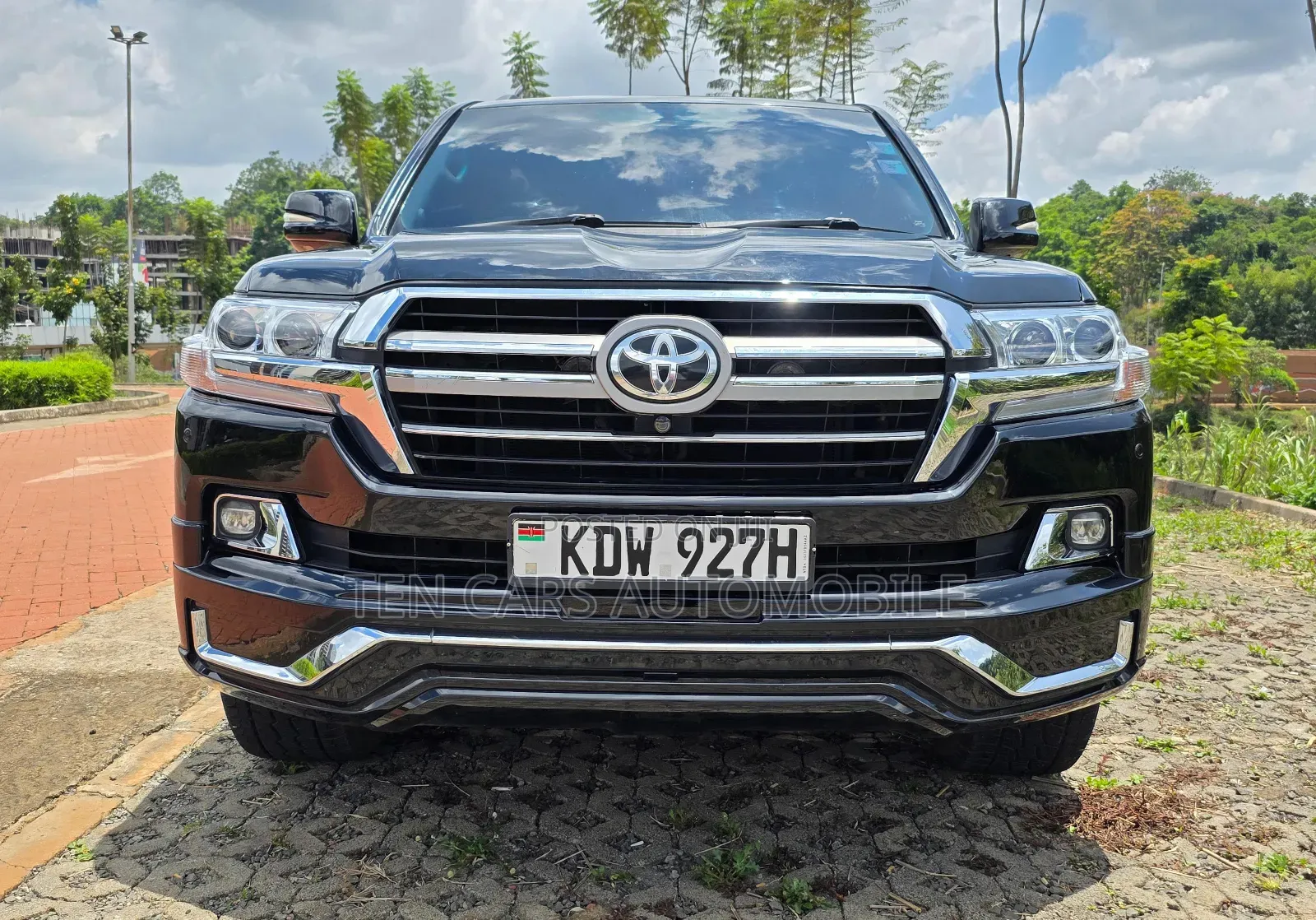 Toyota Land Cruiser 2011 Black