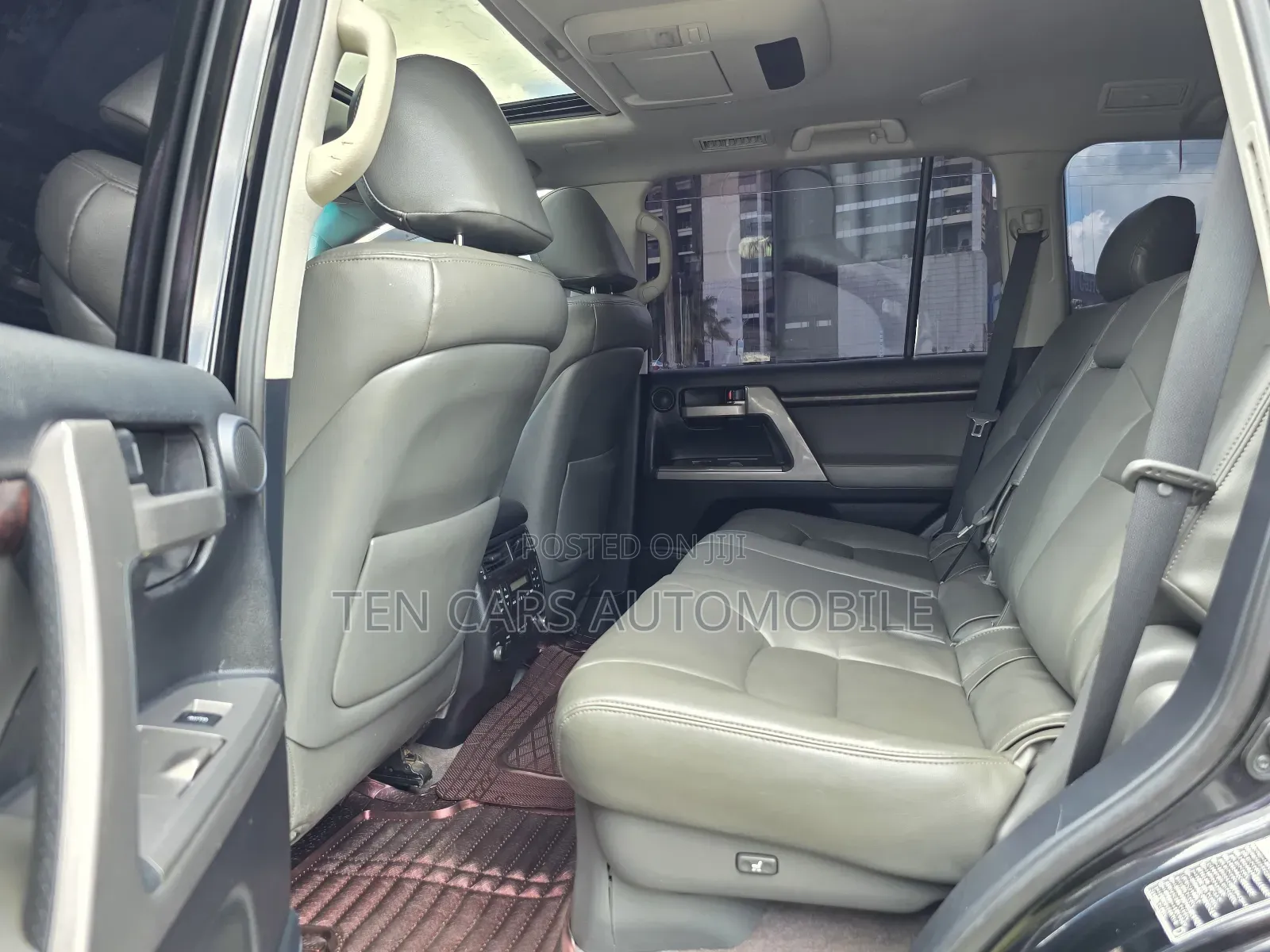 Toyota Land Cruiser 2011 Black