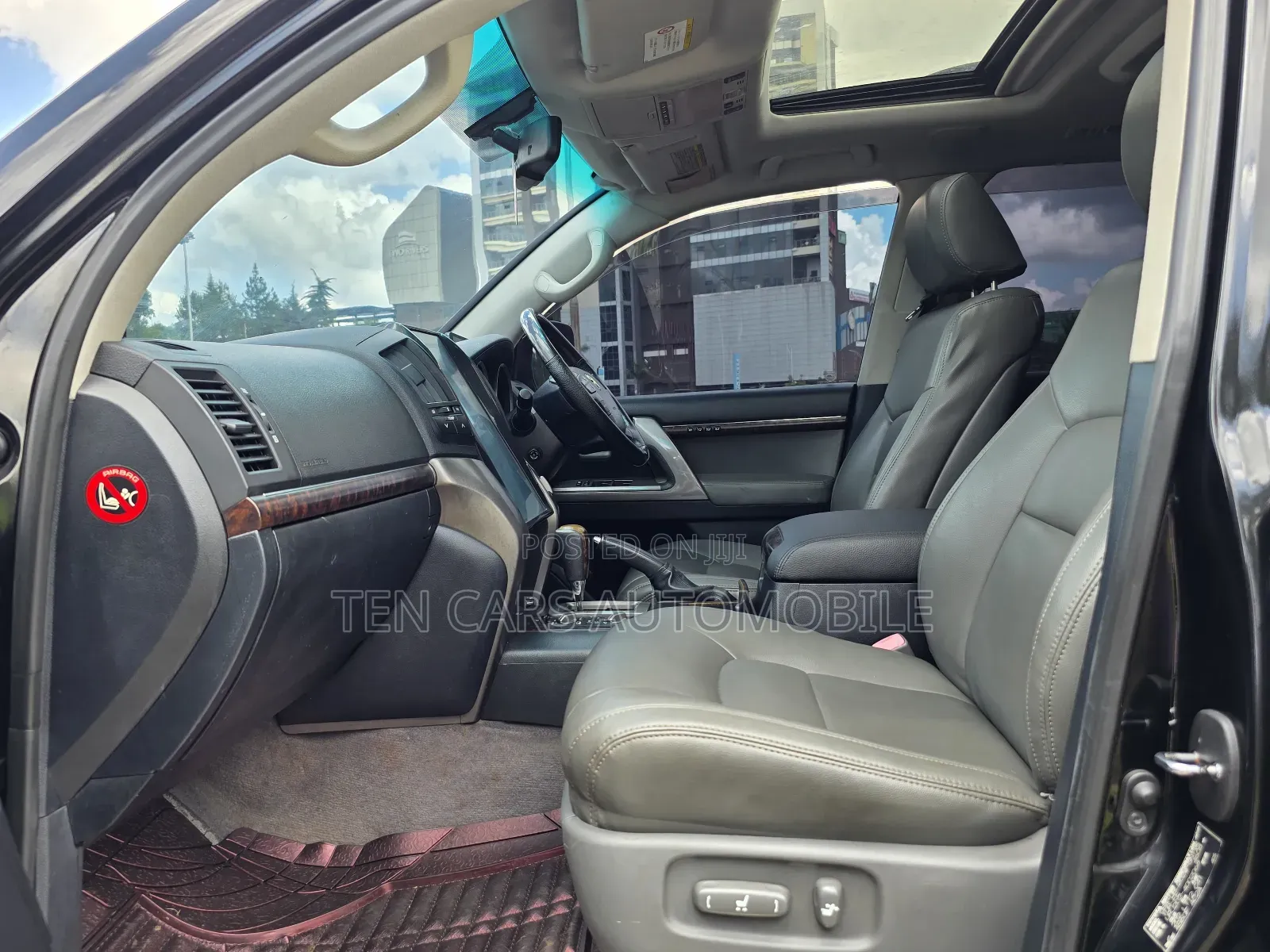 Toyota Land Cruiser 2011 Black
