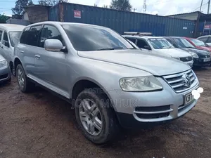 Volkswagen Touareg 2005 Silver