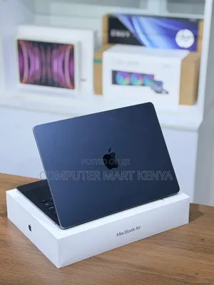 New Laptop Apple MacBook Air 2025 M4 16GB Apple M4 SSD 512GB