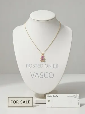 Women's Necklaces