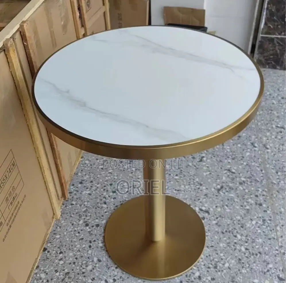 Dining Tables; Chic Circular Dining Table for Home