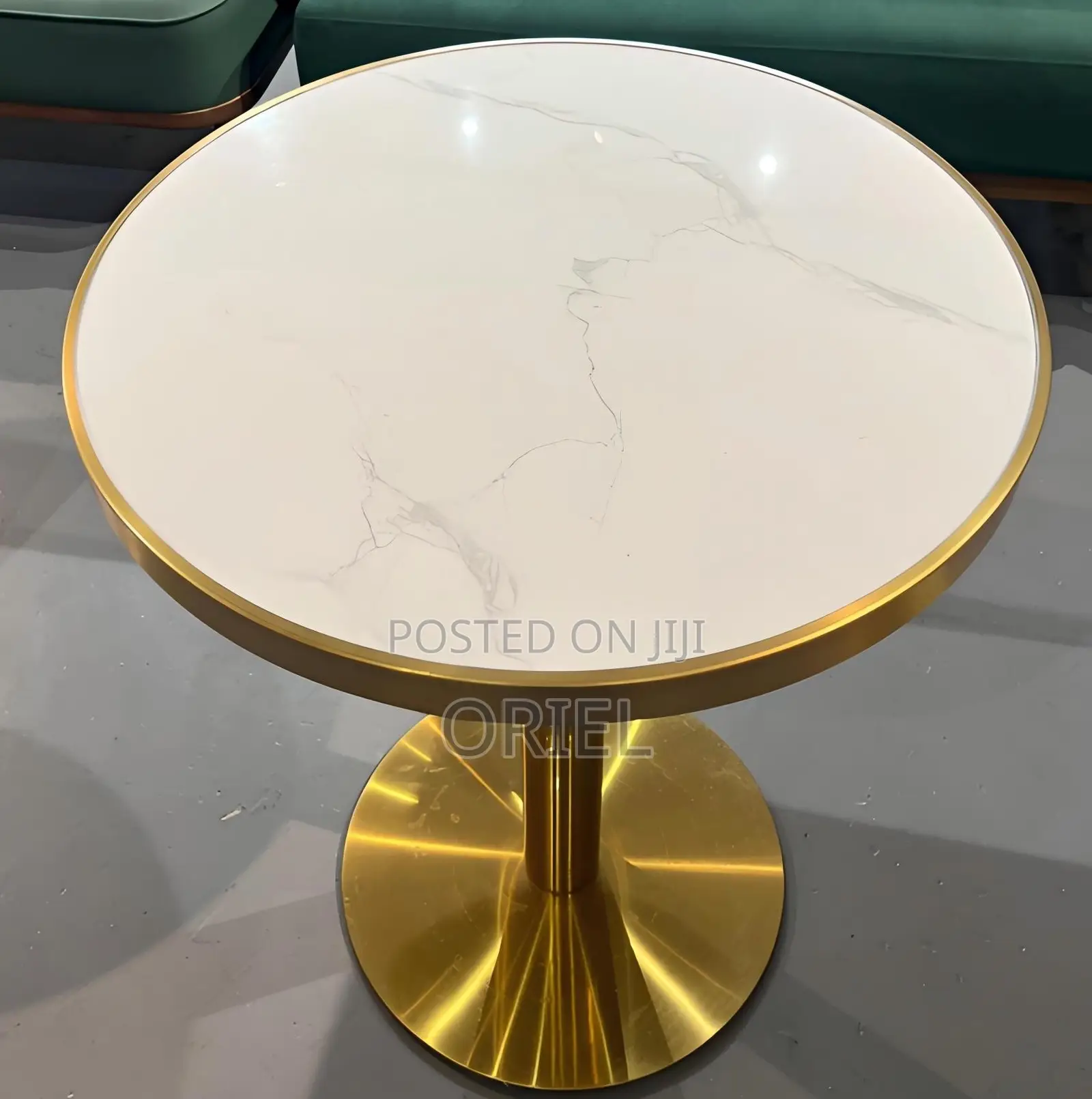 Dining Tables; Chic Circular Dining Table for Home