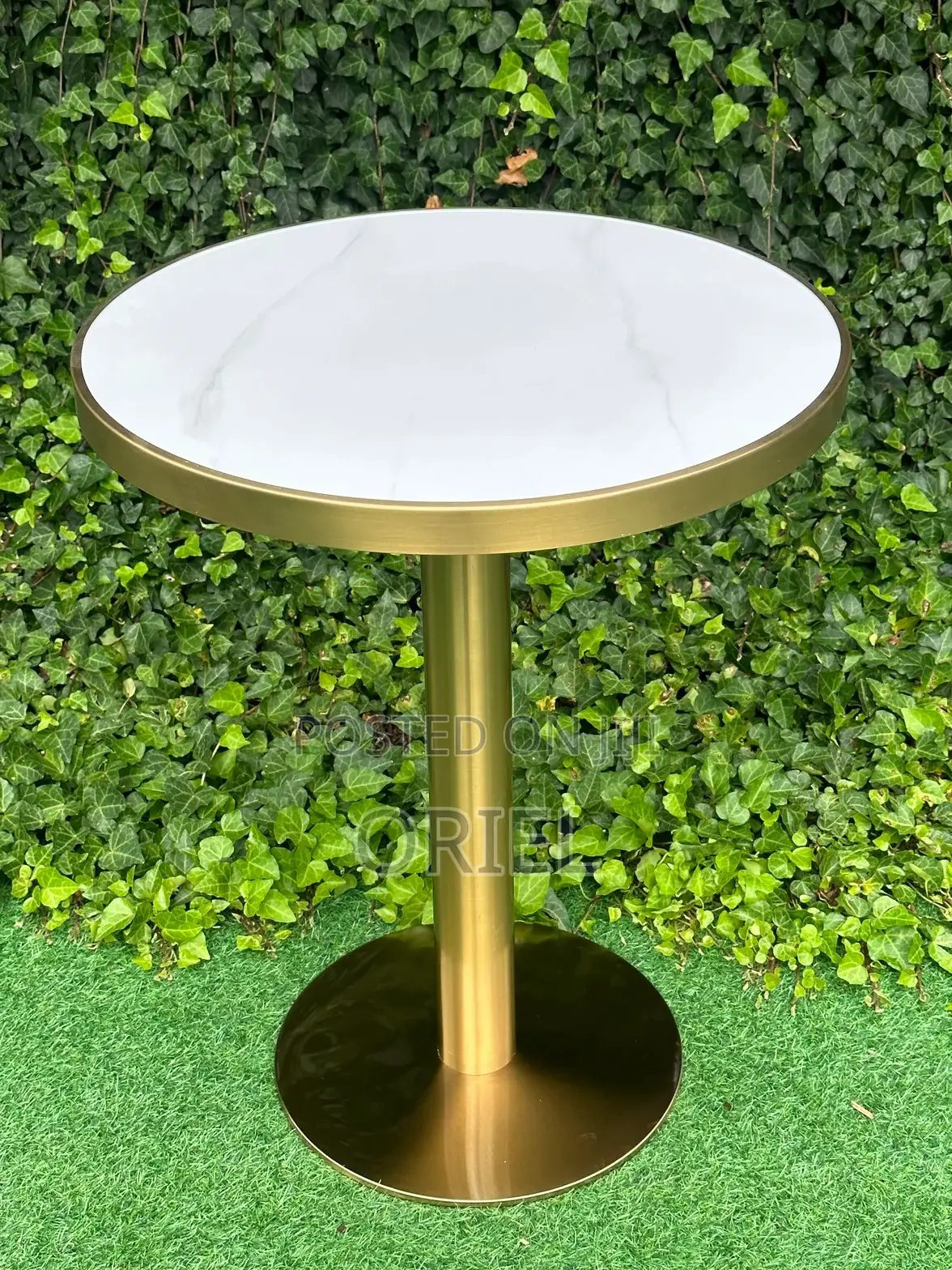 Dining Tables; Chic Circular Dining Table for Home