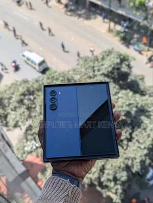 New Samsung Galaxy Z Fold6 256 GB Blue