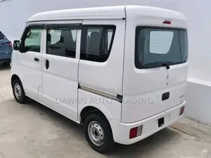 Suzuki Every Wagon 2018 White